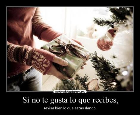 christmasgiftpresentprettysantaFavim.com154158_1